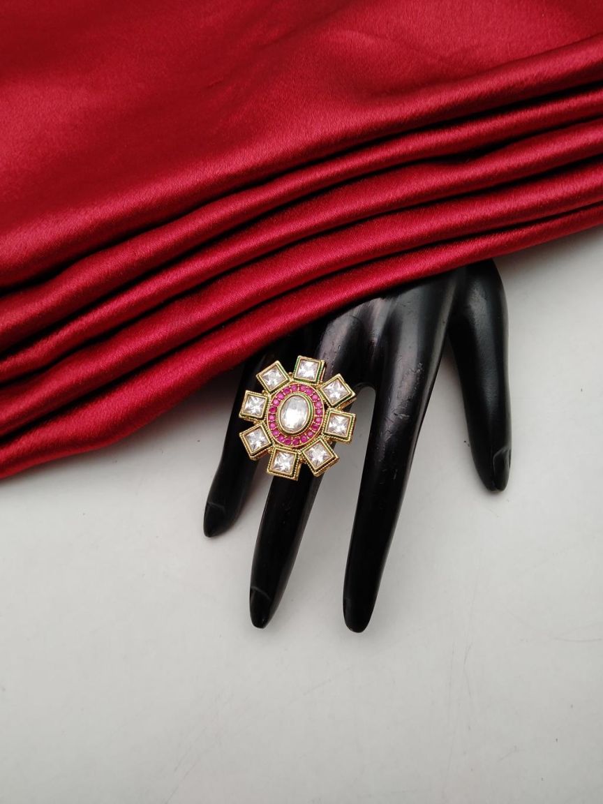 RAD RING IN POLKI (GOLD POLISH) STYLE | DESIGN - 28412