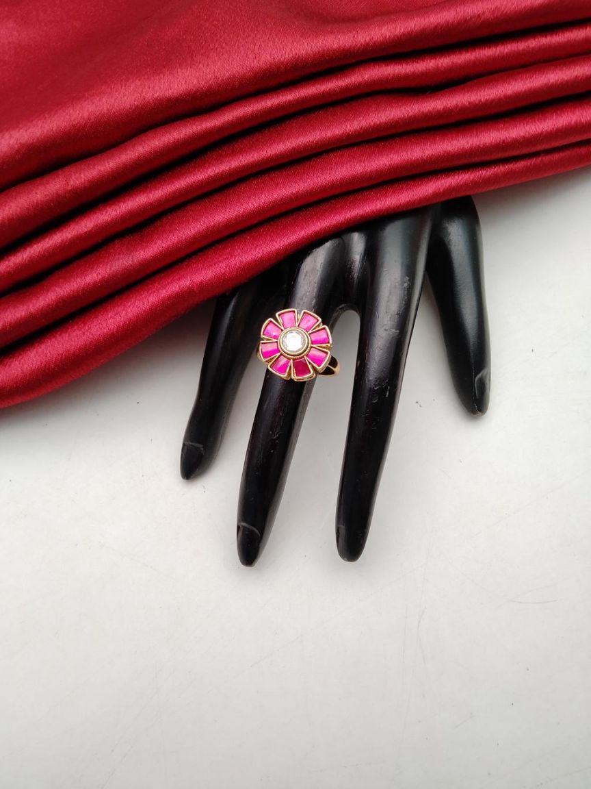 RAD RING IN POLKI (GOLD POLISH) STYLE | DESIGN - 28417