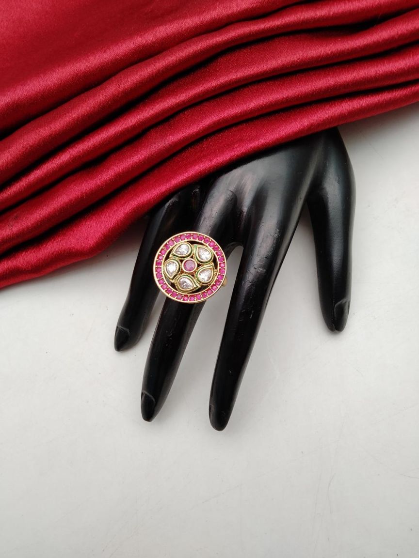 RAD RING IN POLKI (GOLD POLISH) STYLE | DESIGN - 28418