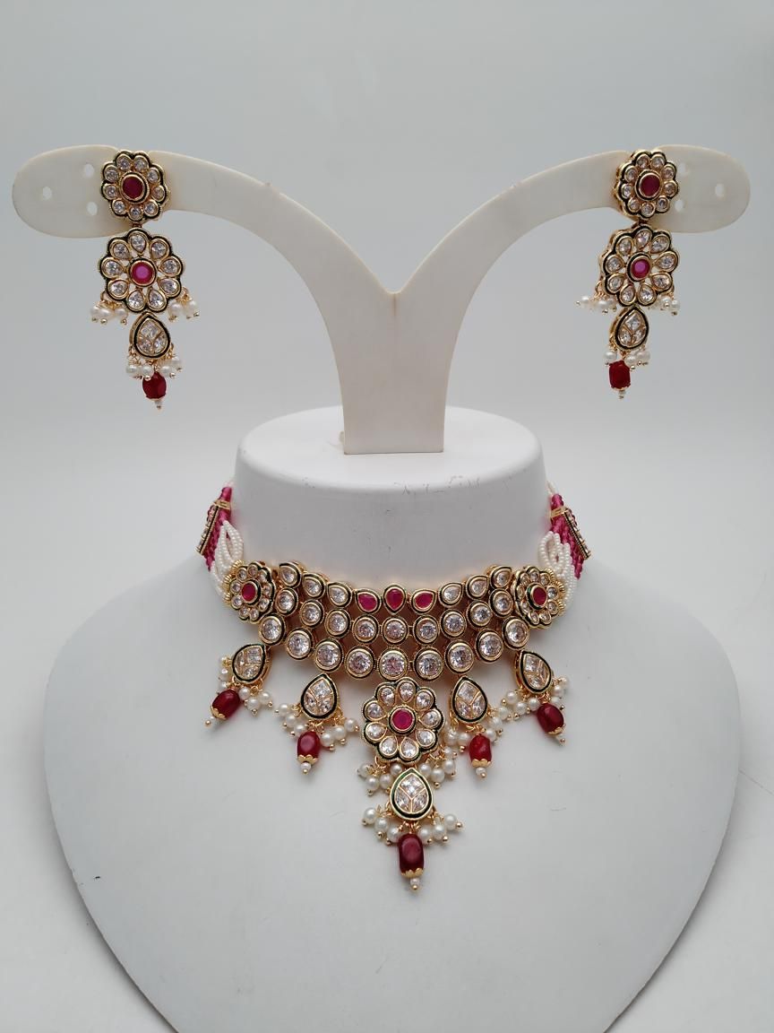 REVERSE AD CHOKER IN POLKI (GOLD POLISH) STYLE | DESIGN - 36002