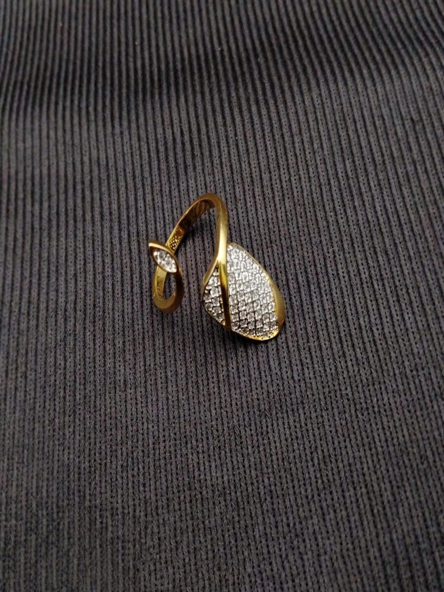 RINGS IN AMERICAN DIAMOND JEWELLERY STYLE | DESIGN - 30110