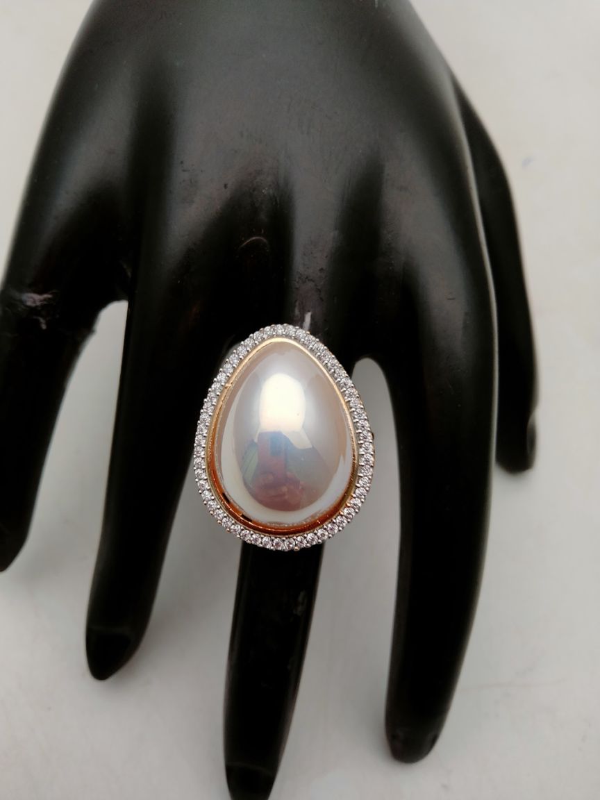 RINGS IN AMERICAN DIAMOND JEWELLERY STYLE | DESIGN - 30154