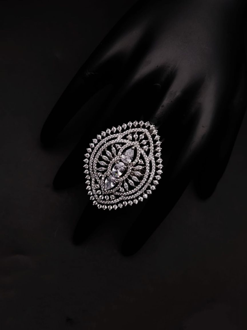 RINGS IN AD STYLE | DESIGN - 30237