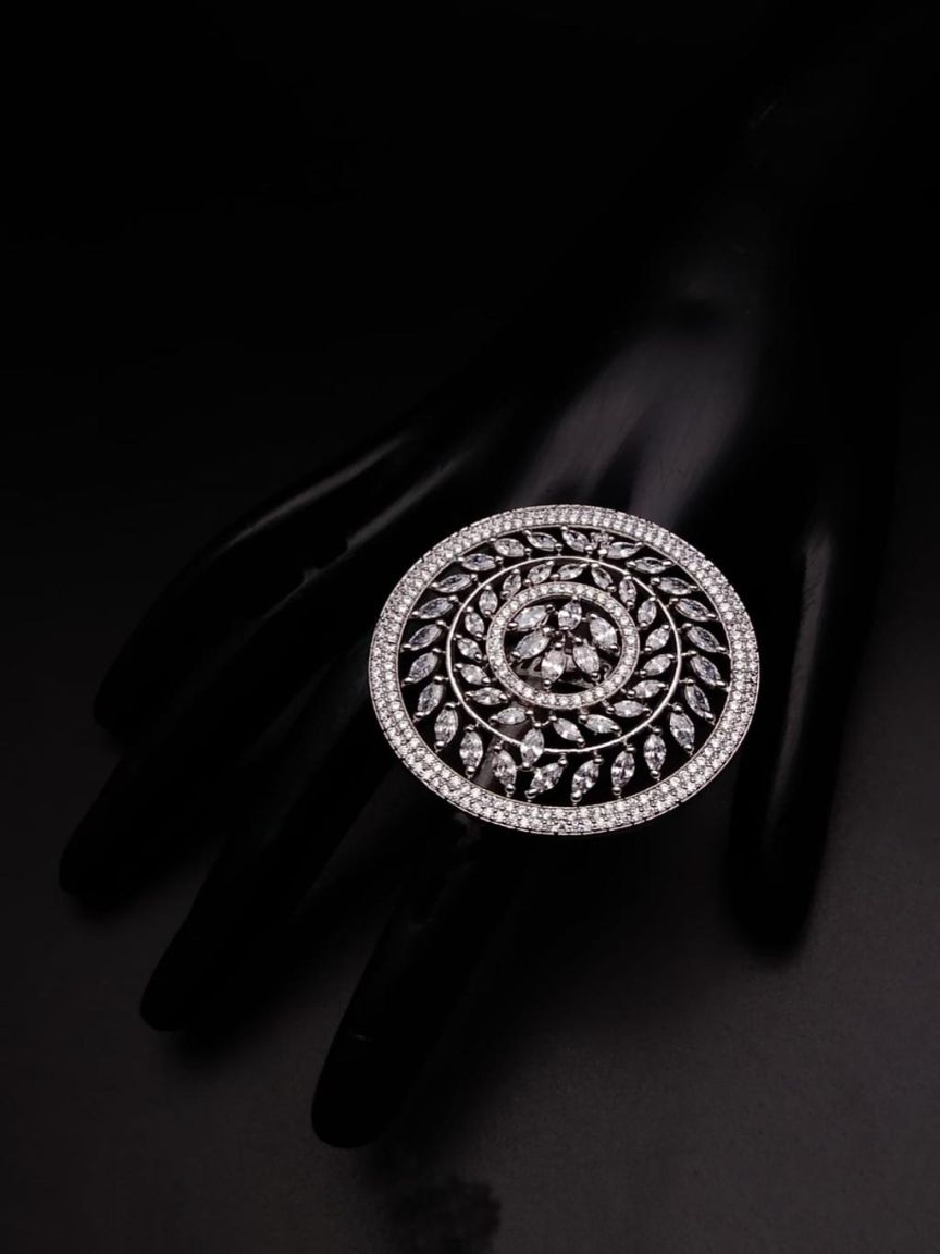 RINGS IN AD STYLE | DESIGN - 30245