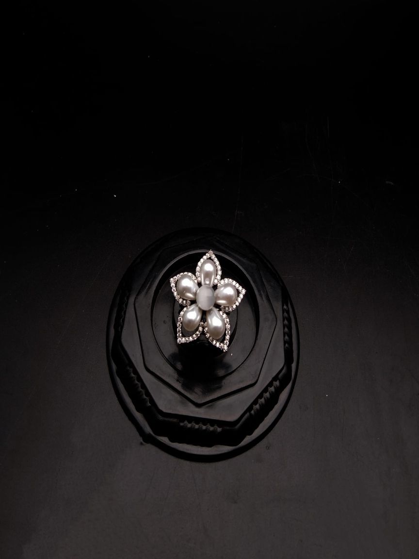RINGS IN AD STYLE | DESIGN - 30257