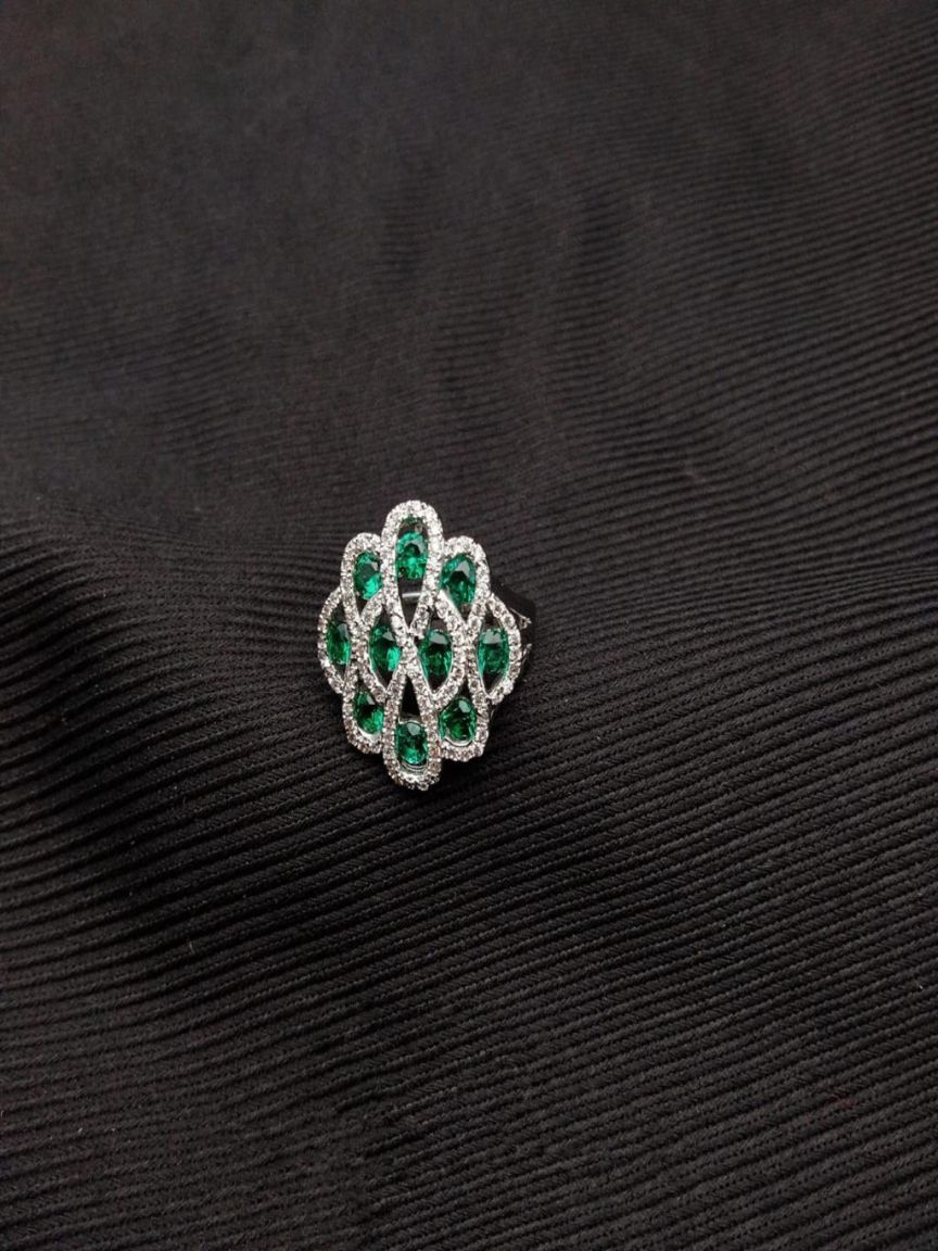 RINGS IN AD STYLE | DESIGN - 30269