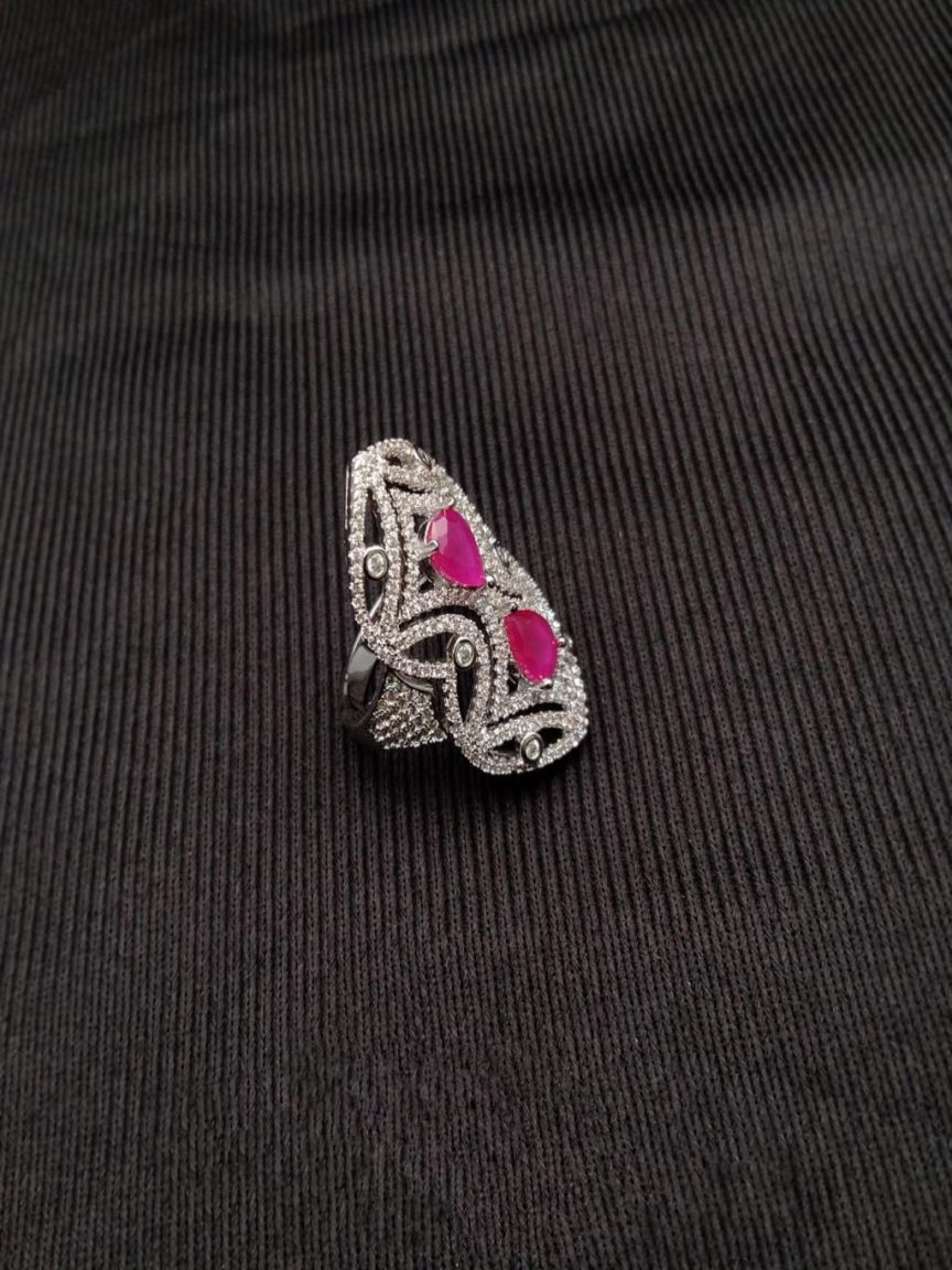 RINGS IN AD STYLE | DESIGN - 30284