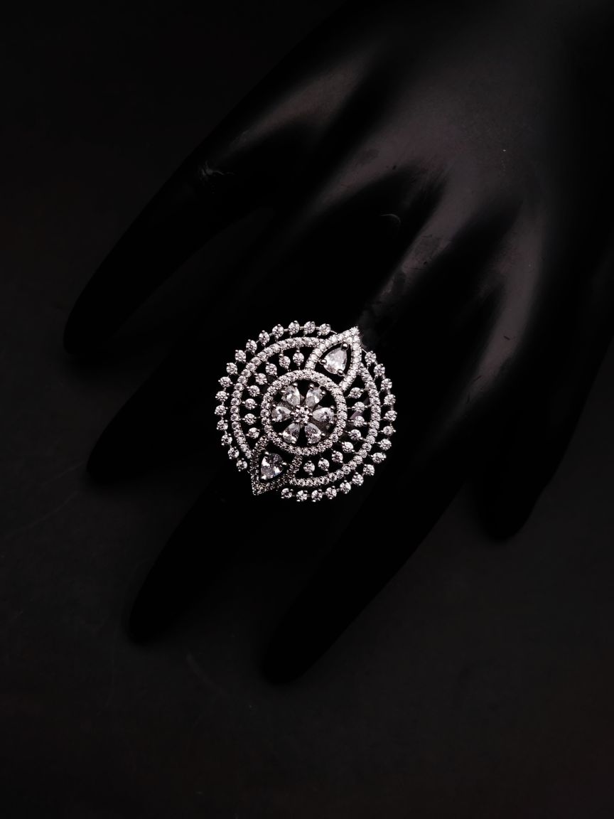 RINGS IN AD STYLE | DESIGN - 30321