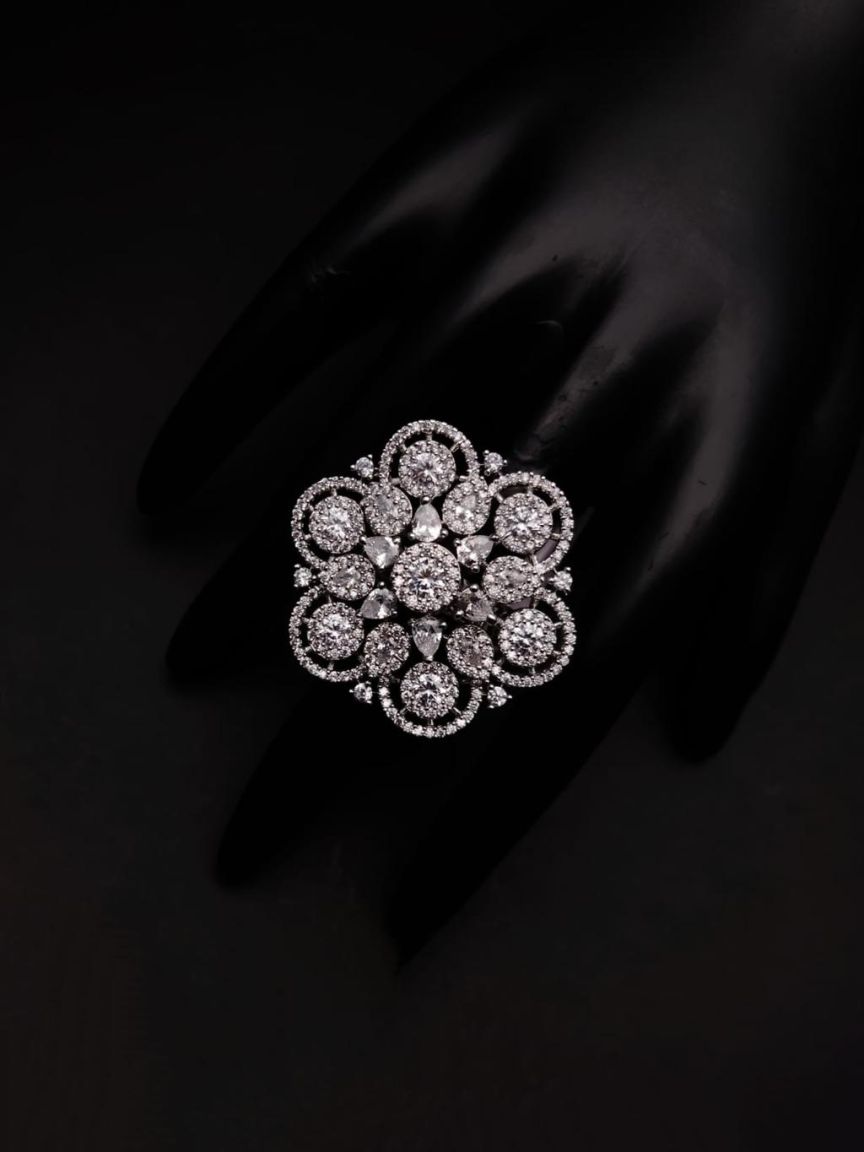 RINGS IN AD STYLE | DESIGN - 30341