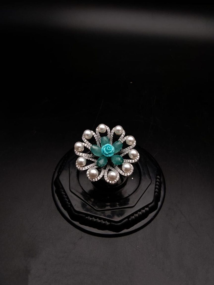 RINGS IN AD STYLE | DESIGN - 30352