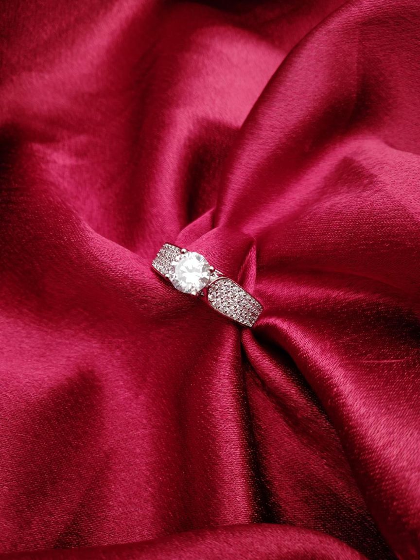 RINGS IN AD STYLE | DESIGN - 30389