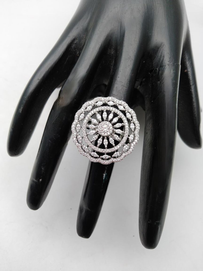 RINGS IN AD STYLE | DESIGN - 30403