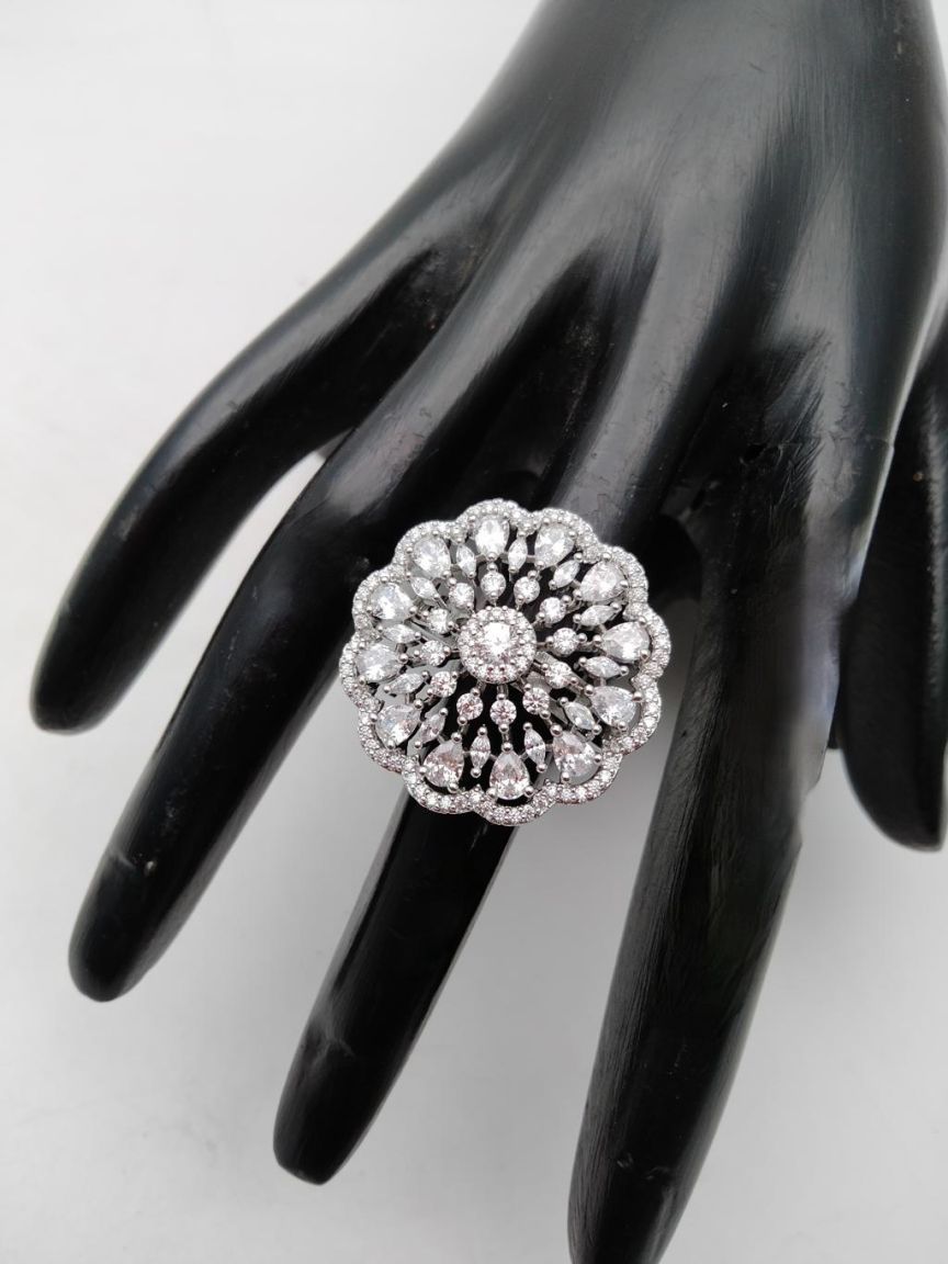 RINGS IN AD STYLE | DESIGN - 30405