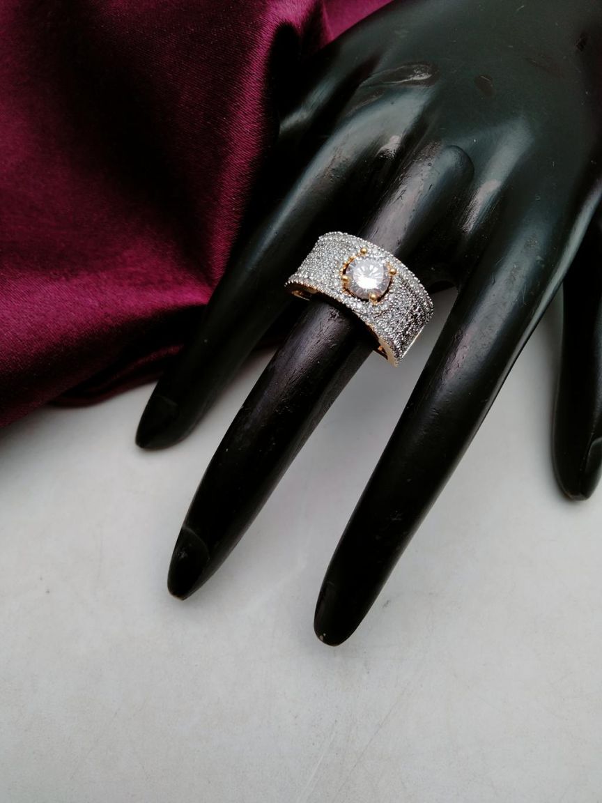 RINGS IN AD STYLE | DESIGN - 30418