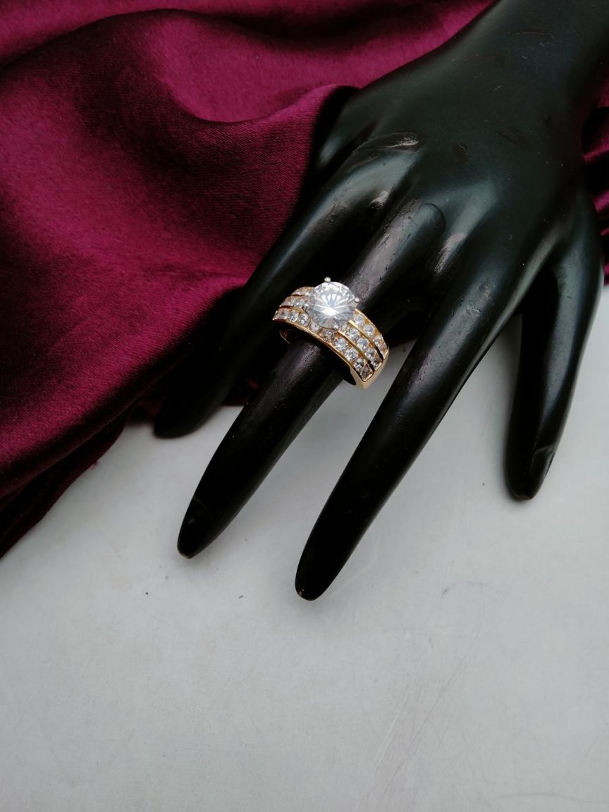 RINGS IN AD STYLE | DESIGN - 30422