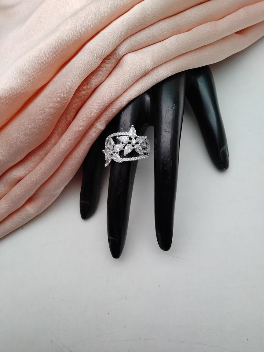 RINGS IN AD STYLE | DESIGN - 30460