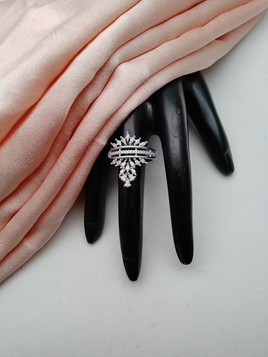 RINGS IN AD STYLE | DESIGN - 30463