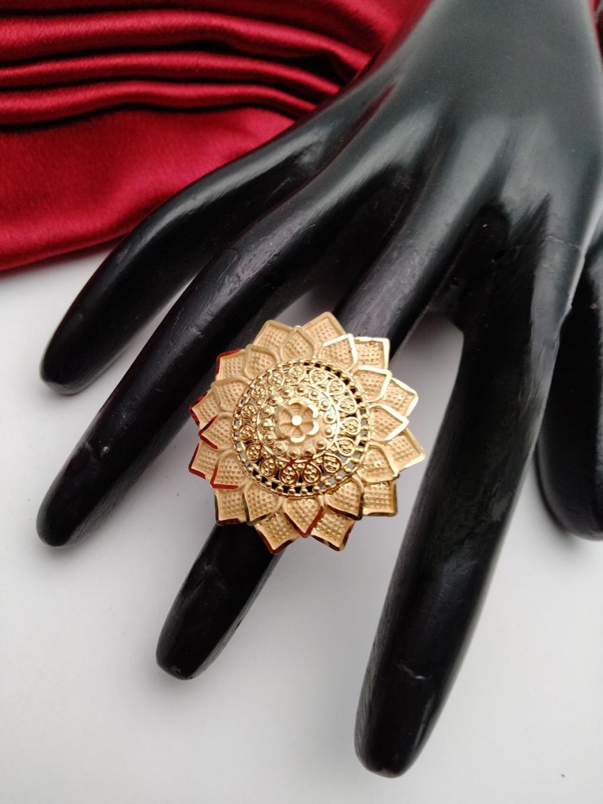 RINGS IN FORMING STYLE | DESIGN - 93512