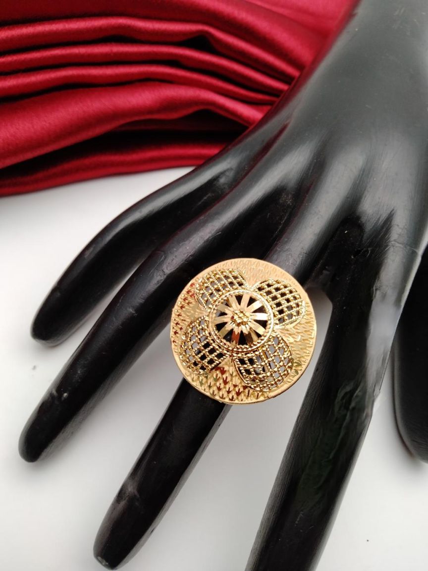 RINGS IN FORMING STYLE | DESIGN - 93520