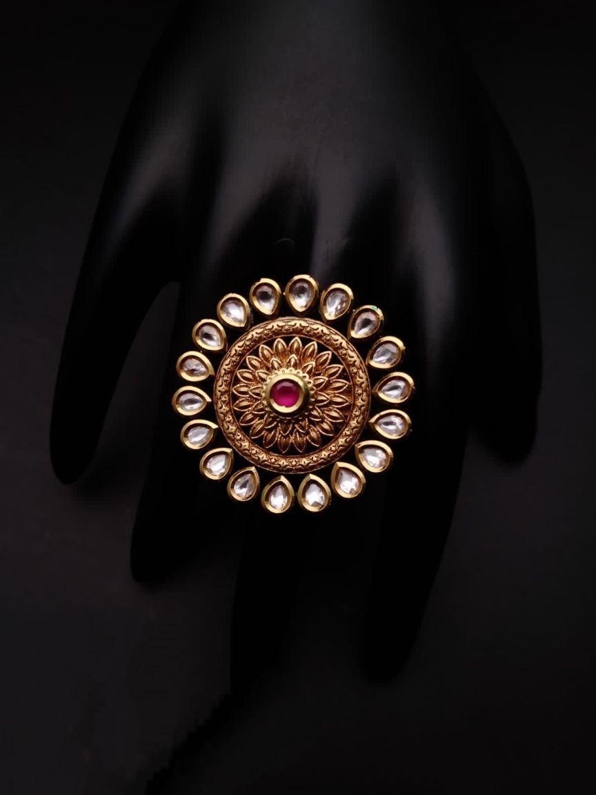 RINGS IN KUNDAN (VILANDI) STYLE | DESIGN - 70024