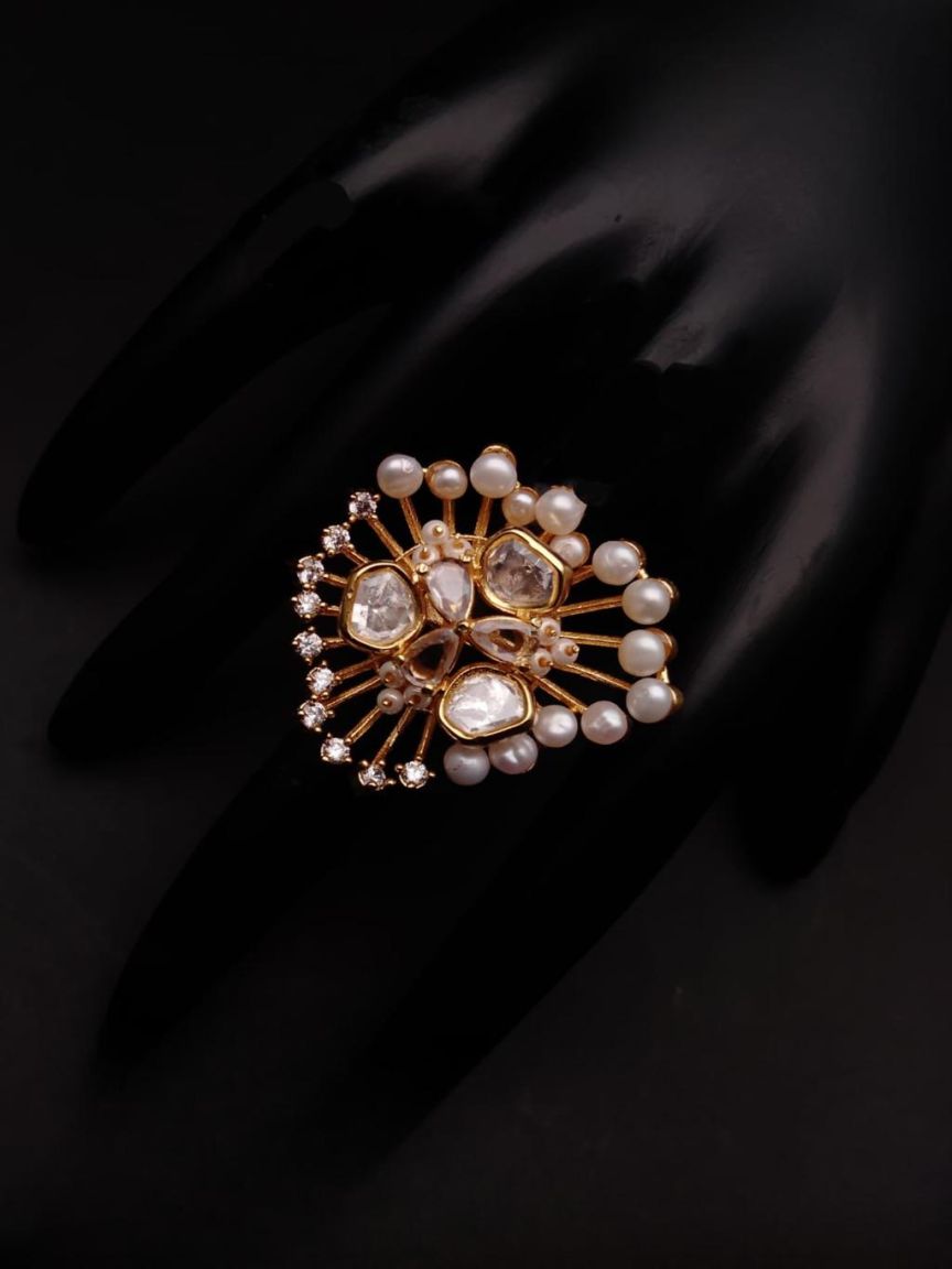 kundan-rings-RGK70032WGD