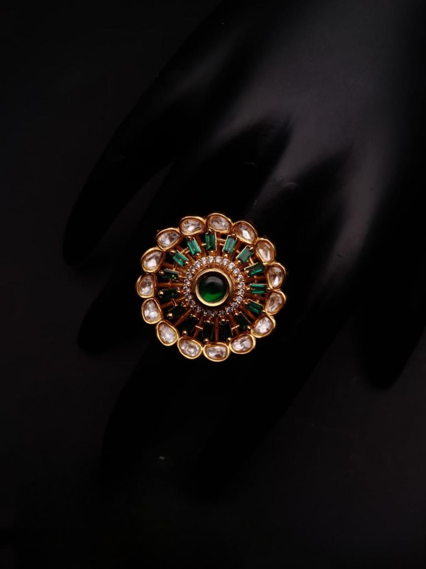 kundan-rings-RGK70034GRGD