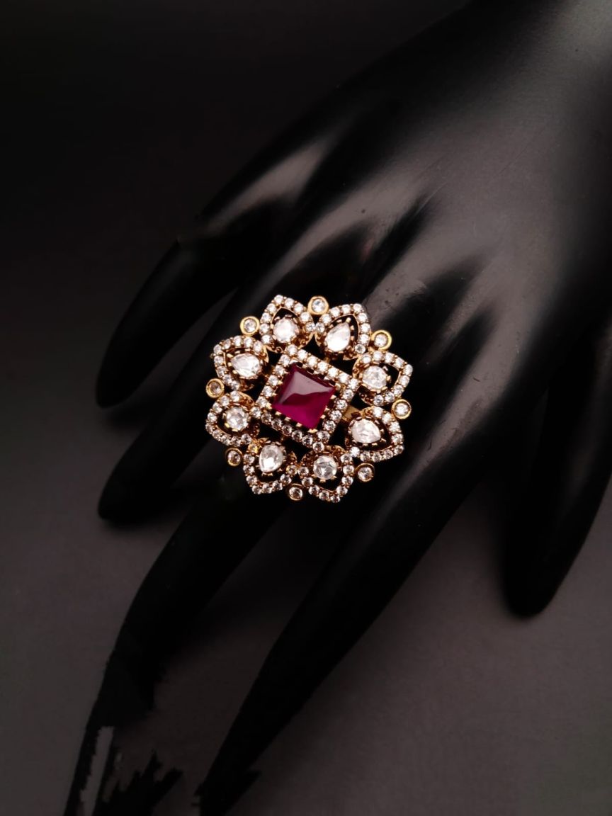 RINGS IN KUNDAN (VILANDI) STYLE | DESIGN - 70067