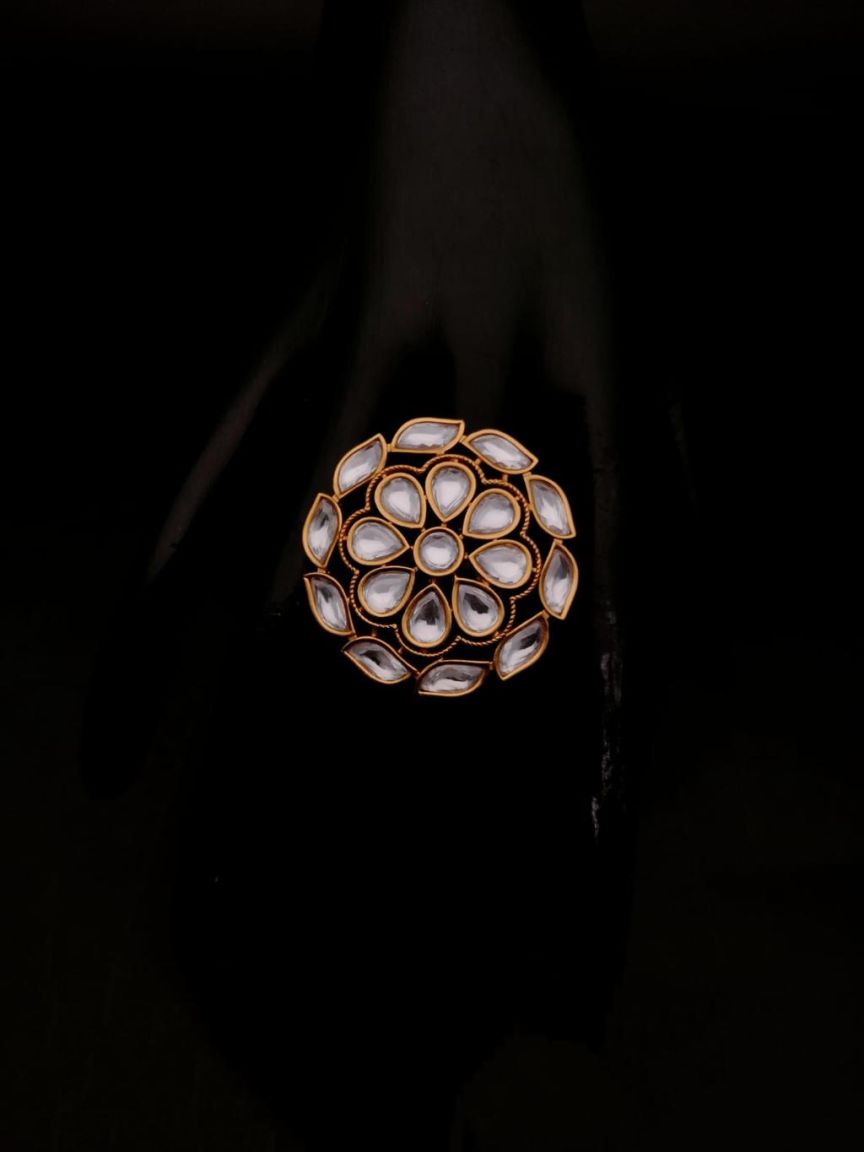 kundan-rings-RGK70092WGD