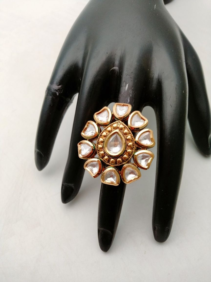 RINGS IN KUNDAN (VILANDI) STYLE | DESIGN - 70115