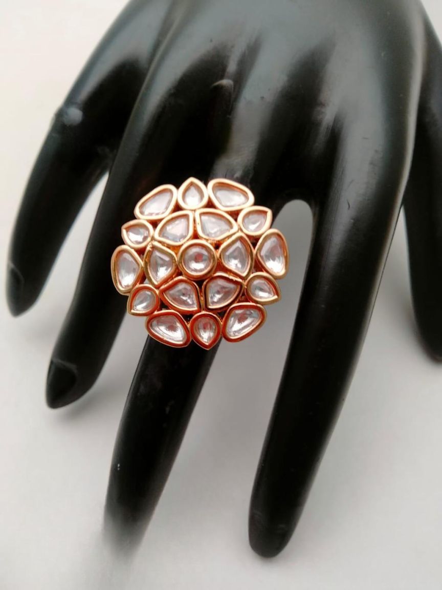 kundan-rings-RGK70126WGD