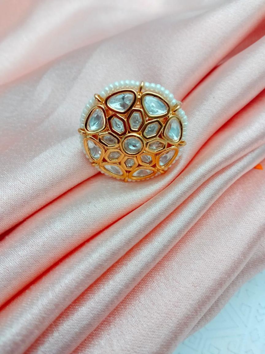 kundan-rings-RGK70127WGD