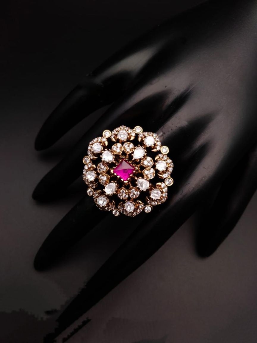 RINGS IN KUNDAN (VILANDI) STYLE | DESIGN - 70140