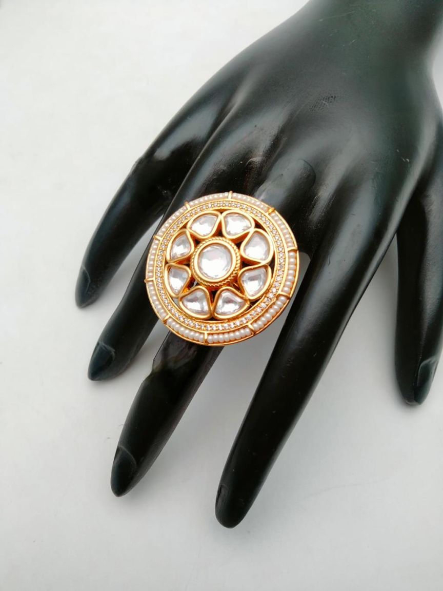 RINGS IN KUNDAN (VILANDI) STYLE | DESIGN - 70151