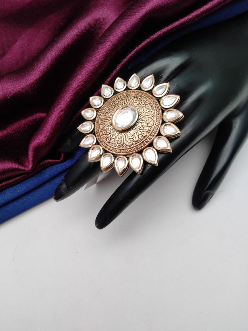 kundan-rings-RGK70168WGD