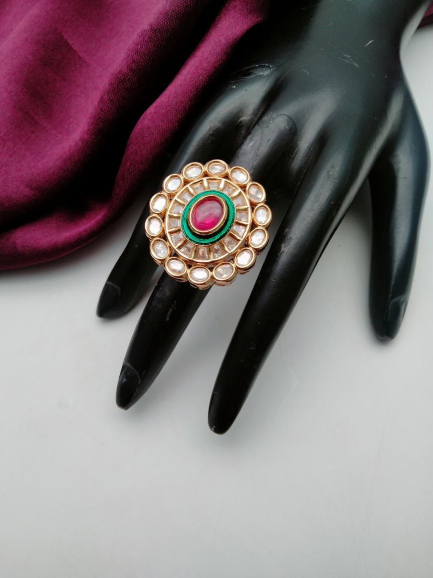 RINGS IN KUNDAN (VILANDI) STYLE | DESIGN - 70174