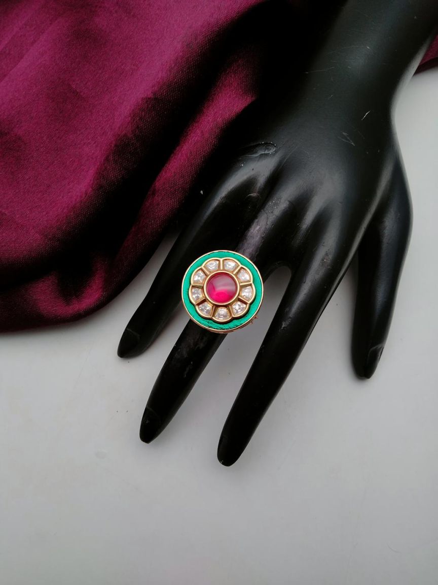 RINGS IN KUNDAN (VILANDI) STYLE | DESIGN - 70181