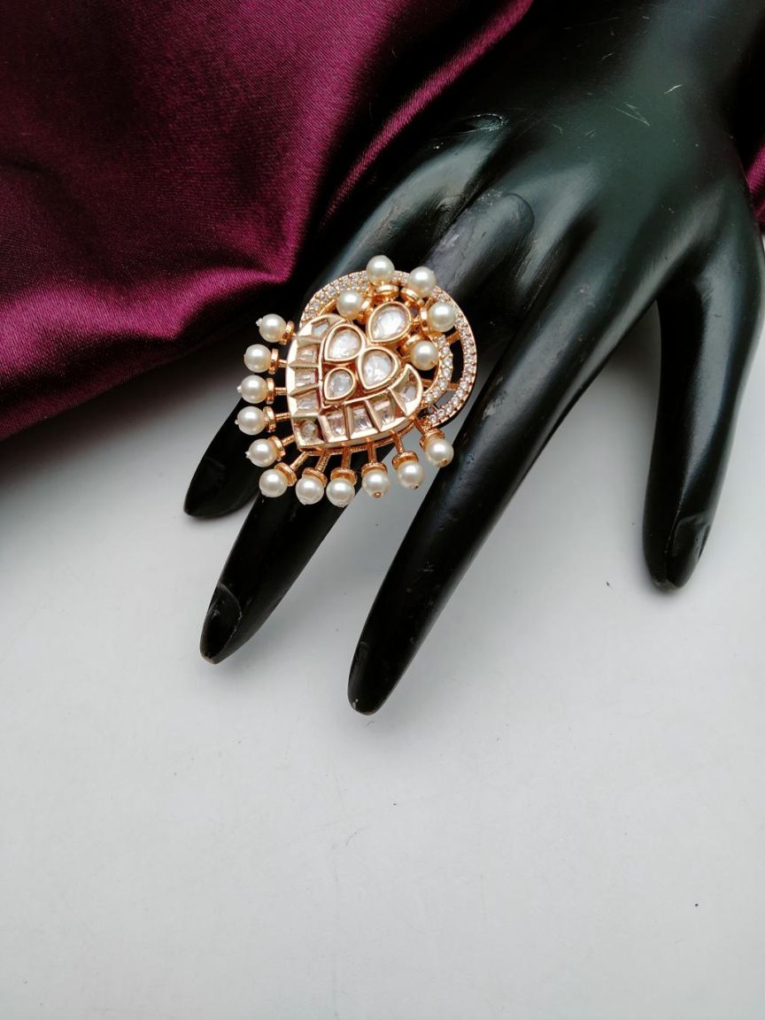 RINGS IN KUNDAN (VILANDI) STYLE | DESIGN - 70186