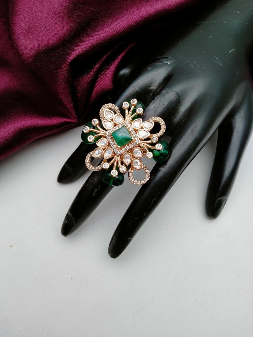 kundan-rings-RGK70188GRVC