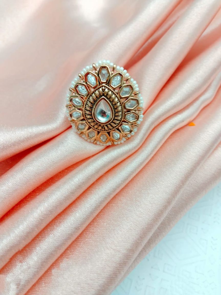 kundan-rings-RGK70196WGD