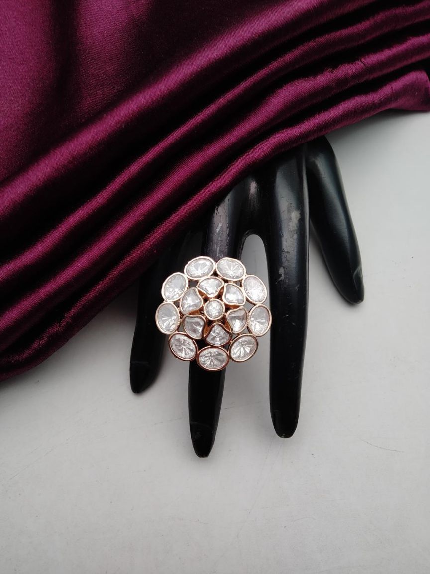 RINGS IN KUNDAN (VILANDI) STYLE | DESIGN - 70200