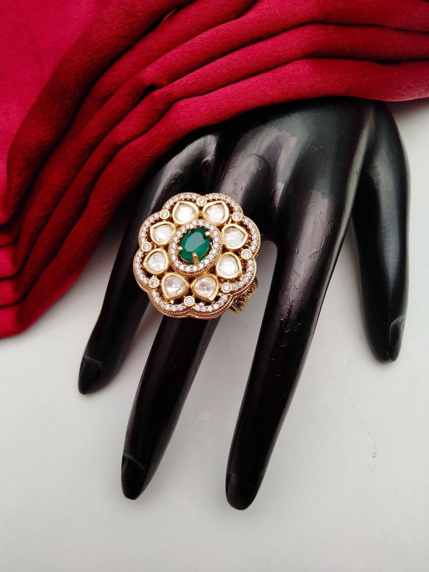 kundan-rings-RGK70204GRVC