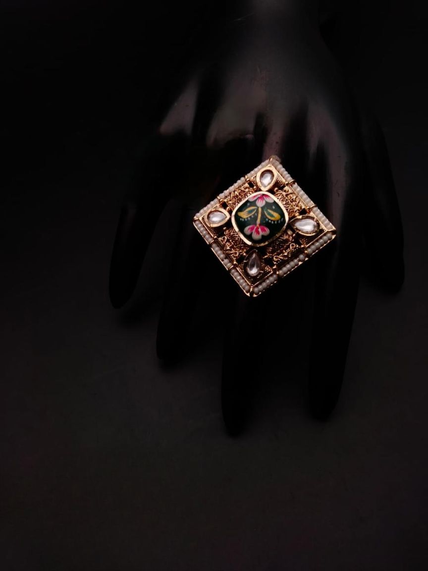 RINGS IN POLKI (GOLD POLISH) STYLE | DESIGN - 87030