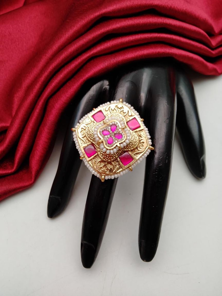 RINGS IN POLKI (GOLD POLISH) STYLE | DESIGN - 87174