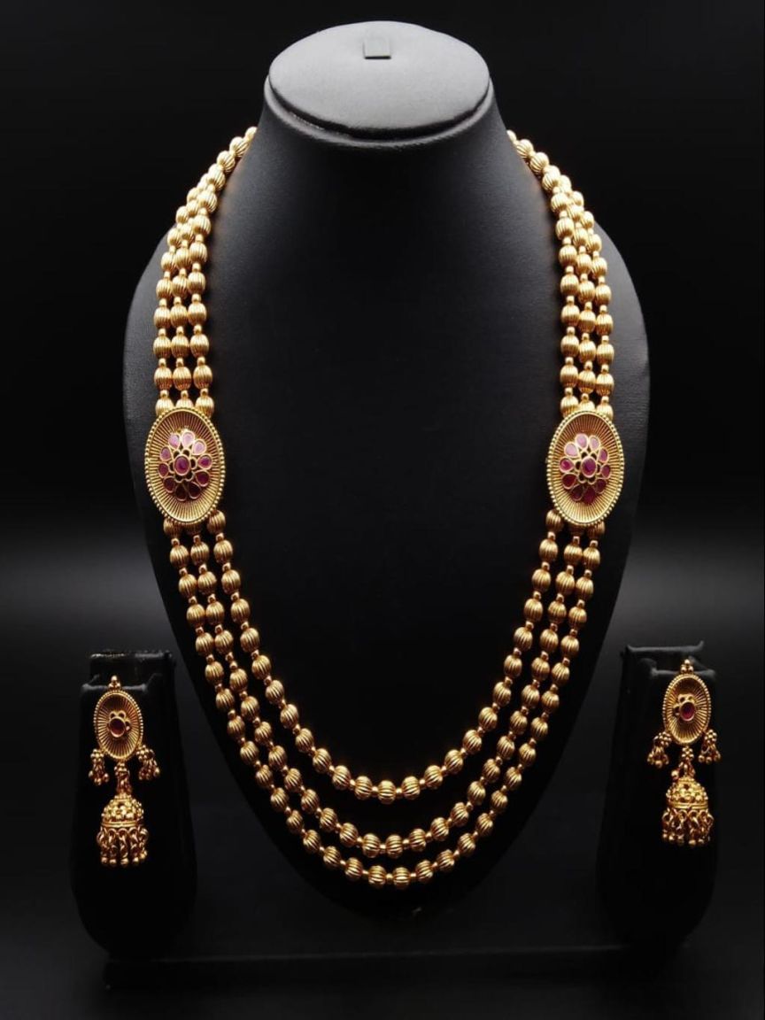 SIDE BROOCH IN POLKI (GOLD POLISH) STYLE | DESIGN - 85133