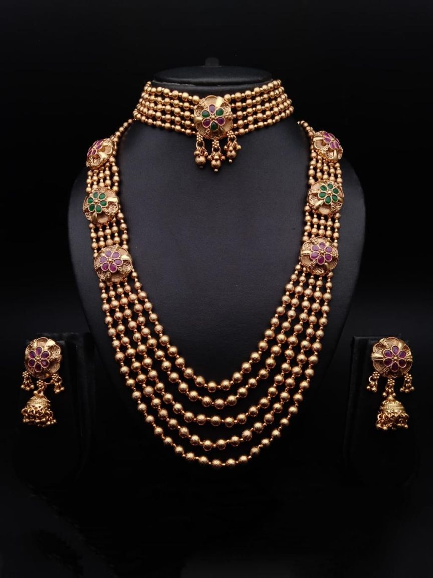 SIDE BROOCH IN POLKI (GOLD POLISH) STYLE | DESIGN - 85137