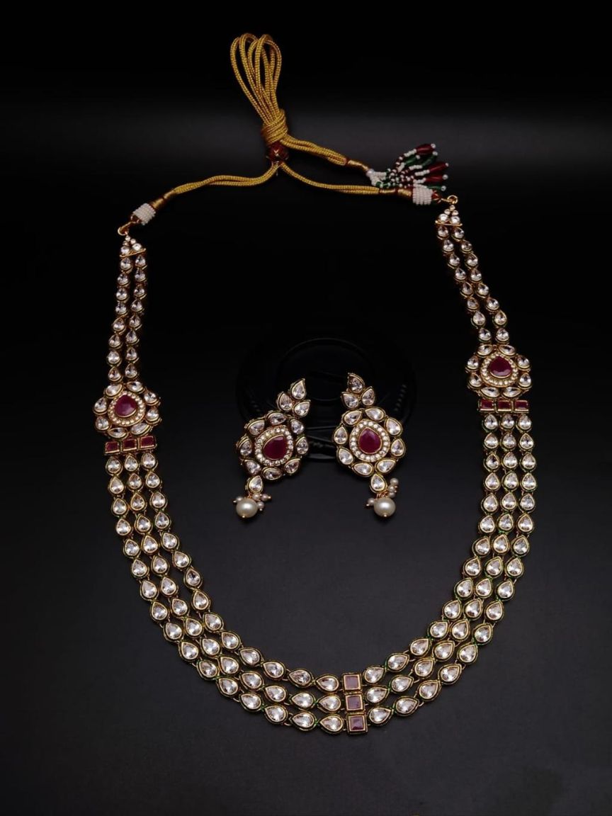 SIDE BROOCH IN POLKI (GOLD POLISH) STYLE | DESIGN - 85159