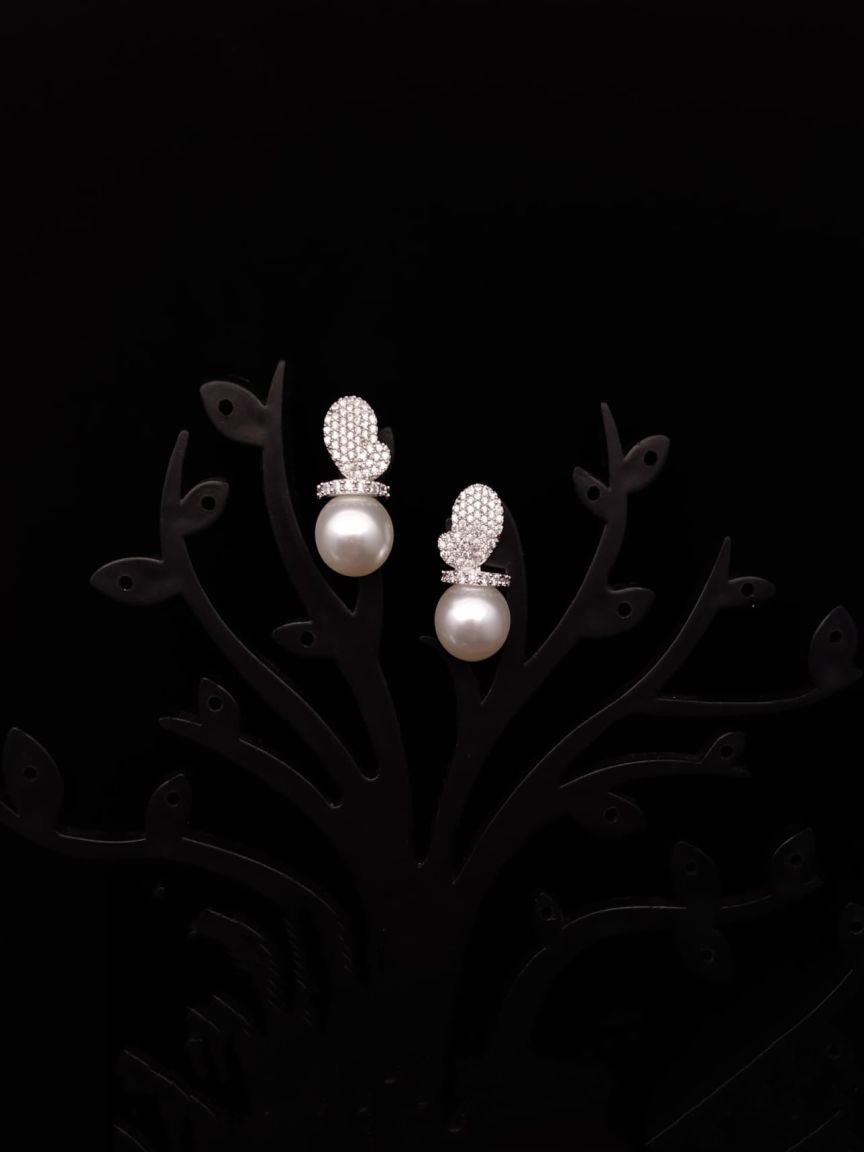 TOPS IN AMERICAN DIAMOND JEWELLERY STYLE | DESIGN - 50169
