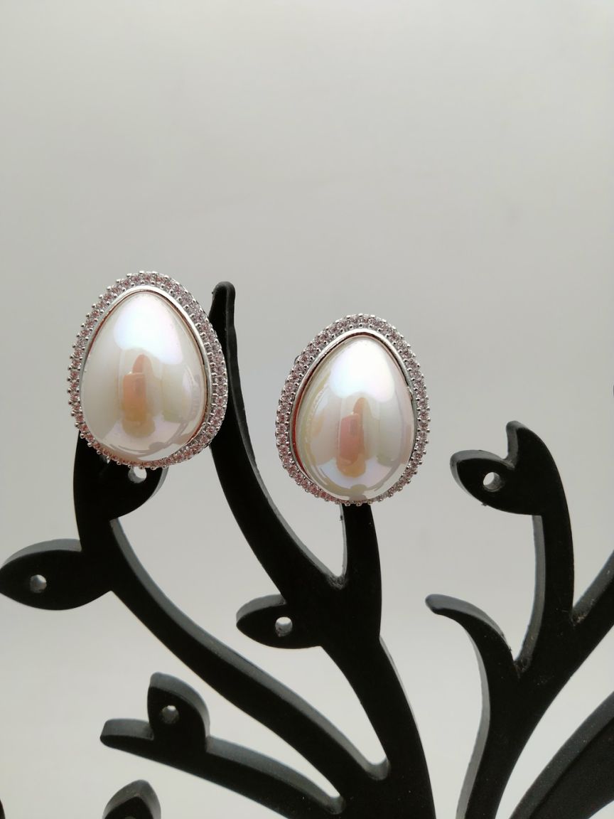 TOPS IN AMERICAN DIAMOND JEWELLERY STYLE | DESIGN - 50214