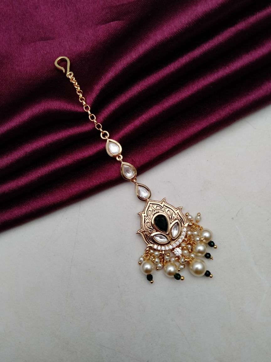 kundan-tika-TKK32093GRGD