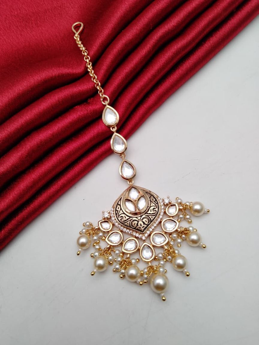 kundan-tika-TKK32108WGD